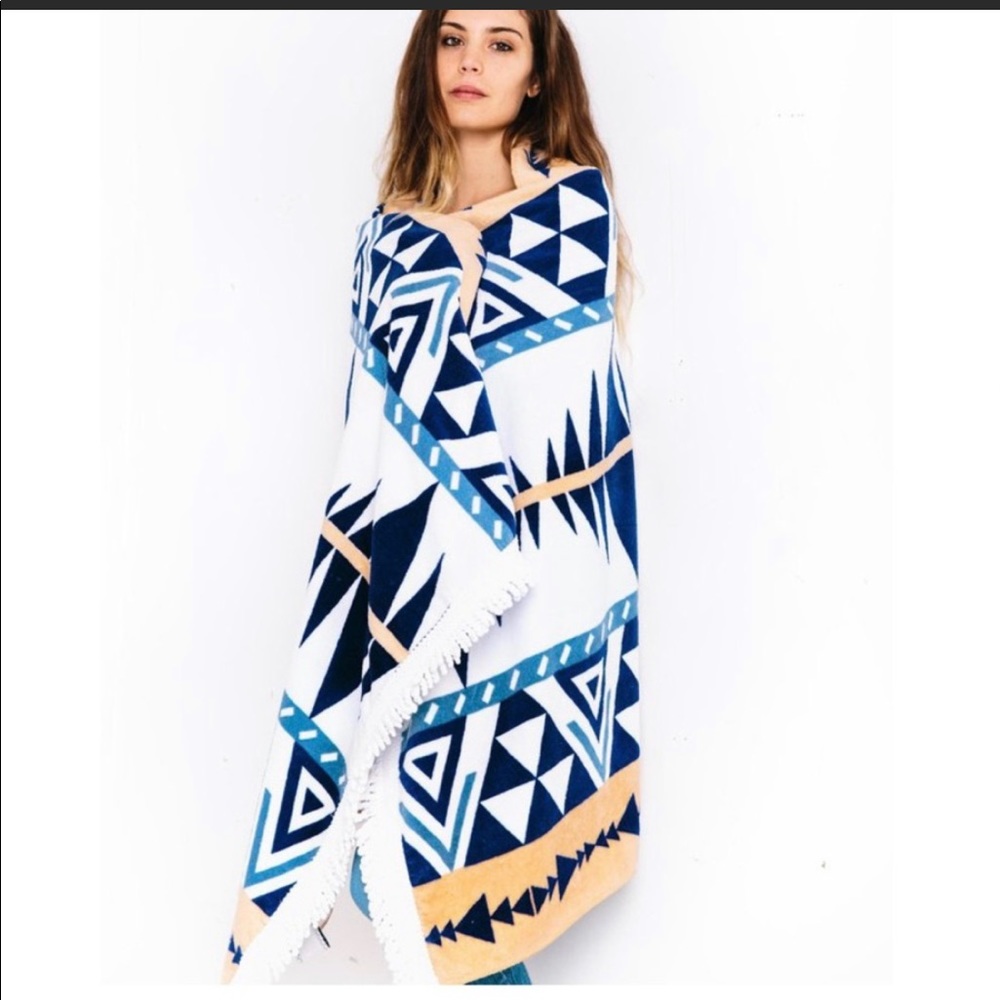 Tofino Towel Co. The Maverick Towel
